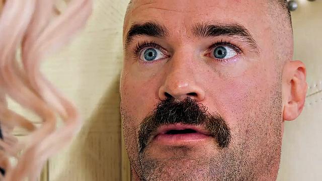 Tattooed Nurse With Big Tits Luna Skye Is Horny And Wants To Fuck Patient