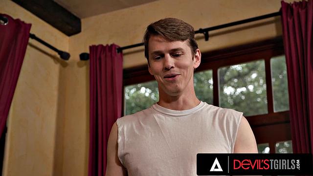 DEVILS TGIRLS - Jessica Ryan Shares the Ranch Hand With Trans Brittney Kade In Hardcore Fuck