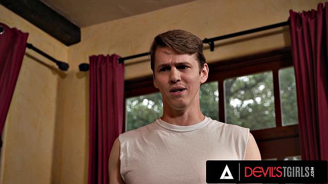 DEVILS TGIRLS - Jessica Ryan Shares the Ranch Hand With Trans Brittney Kade In Hardcore Fuck