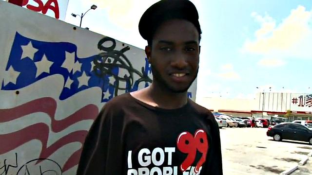 Black bottom by white jock outdoor till cumshot