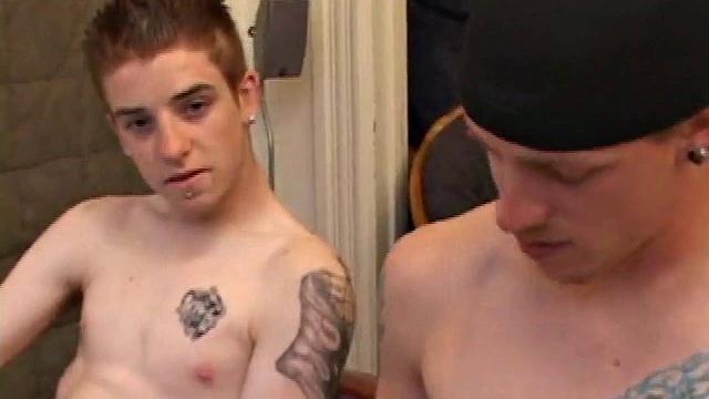 Шейн спалился на порно, Мейсон сразу подключается к действию