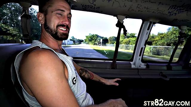 Pulled skinny cocksucked in van