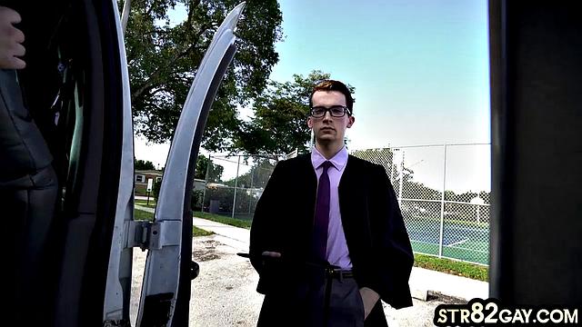 Pulled skinny cocksucked in van