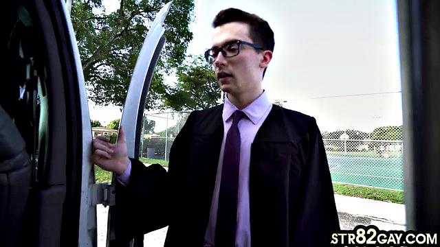 Pulled skinny cocksucked in van