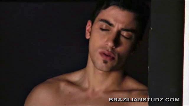 Tommy happens upon Gregorio Guerrero and Manuel Lozano relaxing in a video lounge. Gregorio's thick muscles and hard body are only enhanced by his beautiful face and huge.