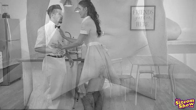 Leave It To Moms The Milk Man - S1:E1