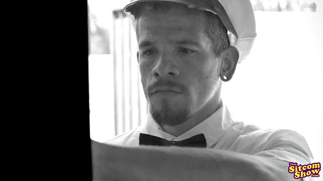 Leave It To Moms The Milk Man - S1:E1