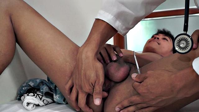 Asian gay loves fucking in anal hole in missionary