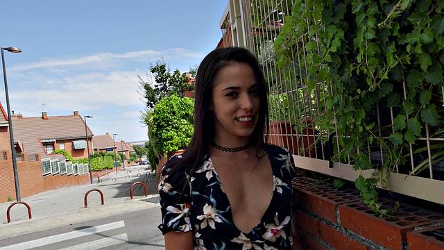 Get your girlfriend off with Bills For Your Girlfriend and watch her get pounded in reverse cowgirl POV