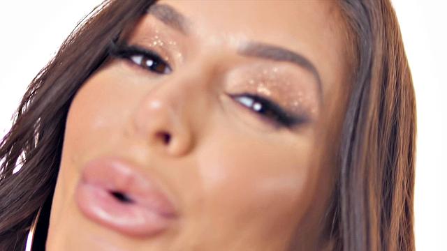 Tattooed Gia DiMarco Filled With Cum