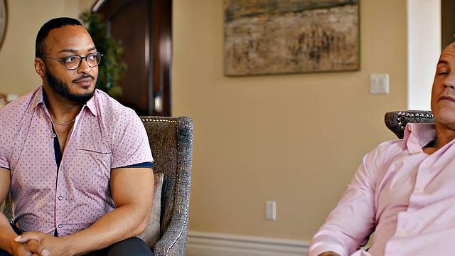 кейси калверт заскучала с мужем и устроила семейный групповуху