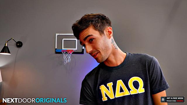Mischievous Fratboy Tests Out Gloryhole with Sexy Twink - NextDoorStudios
