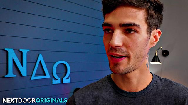 Mischievous Fratboy Tests Out Gloryhole with Sexy Twink - NextDoorStudios