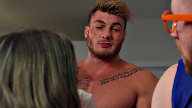 Bi cute 21yo cuntfucked in 3some while watching movie