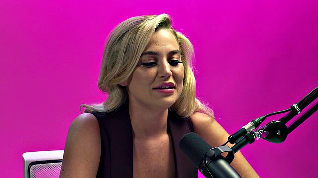 UP CLOSE - How Women Orgasm With Superb Blake Blossom! SOLO FEMALE MASTURBATION!