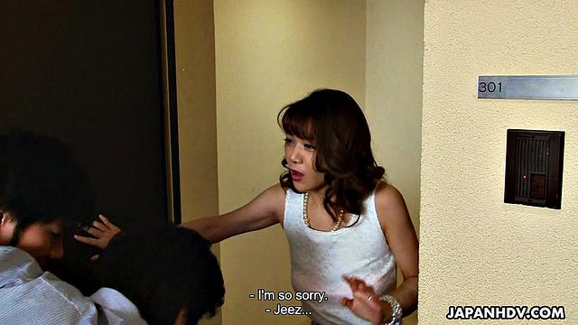 Sayokyoko Michiko cheats on her husband