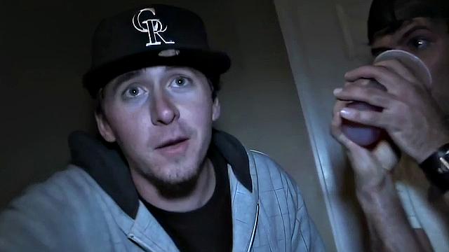 Lesbo college teen gets pussy toyed