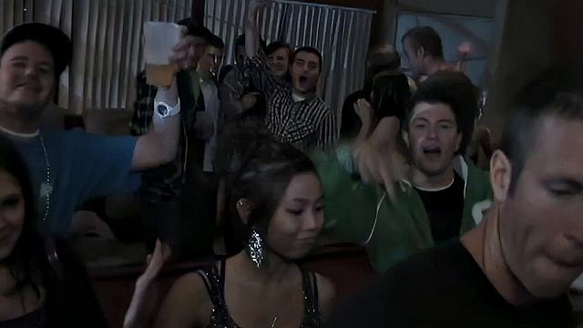 Lesbo college teen gets pussy toyed