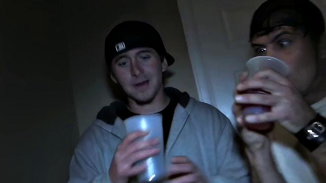 Lesbo college teen gets pussy toyed