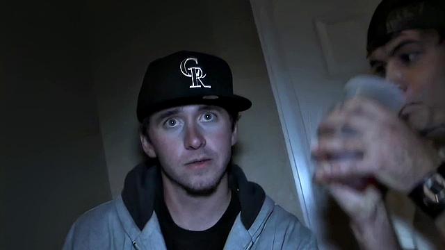 Lesbo college teen gets pussy toyed