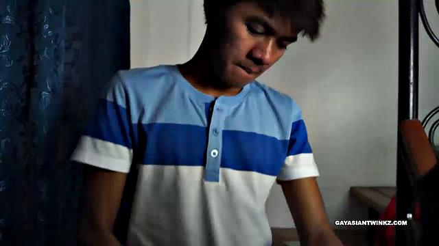 Нико уверенно трахает Бенжама без резинки, азиатский гей секс без стеснения