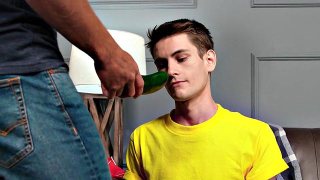 Tattooed jock drills bottom after sucked off