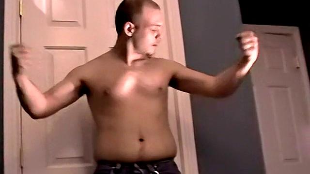 Taz gets his cock sucked and seems very pleased with himself