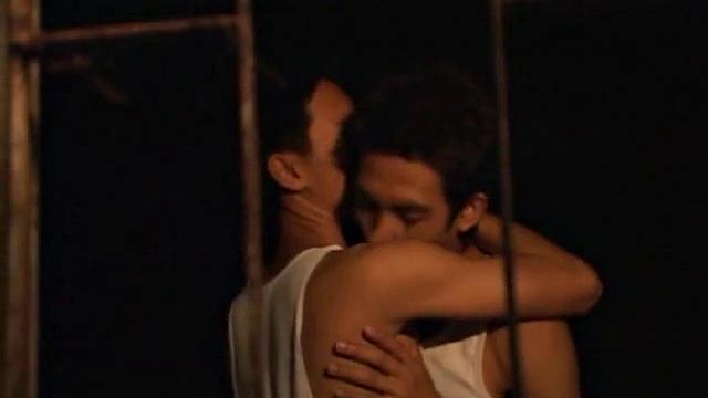 Skinny Asian amateur stuffing boyfriend in missionary position