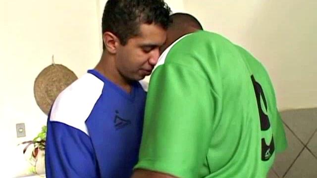 Trading Blowjobs With Players