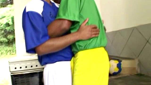 Trading Blowjobs With Players