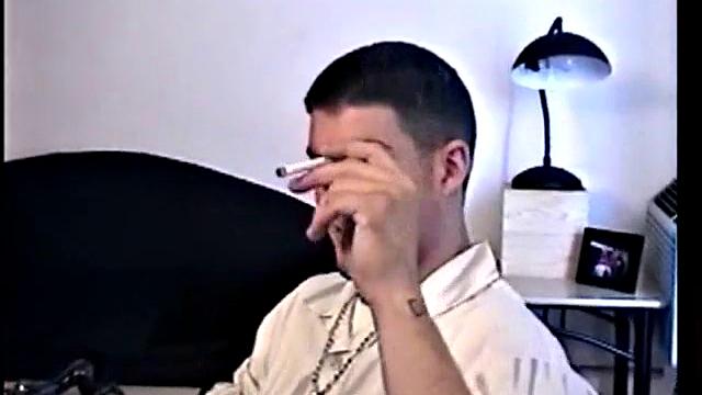 дрочит cj и глотает сперму после оргазма