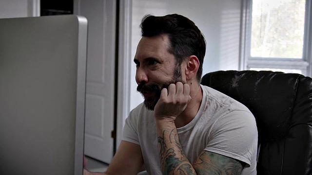 Cockriding perverted nympho fucked by nice cock