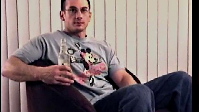 Straight Gianni Gets Handjob