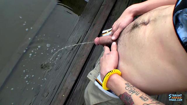 Outdoor Jerking With Straight Sean - Sean Johansen
