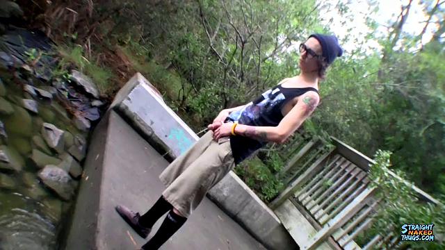 Outdoor Jerking With Straight Sean - Sean Johansen