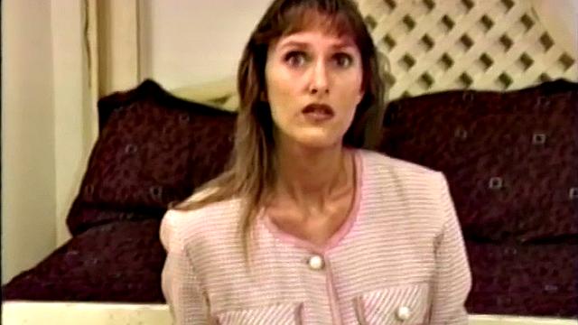 Hairy amateur babe fingered before big dick servicing