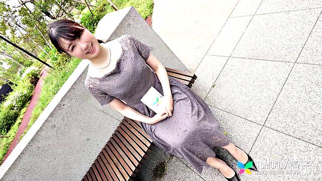 Introducing Housewife and Sex Lover Tomoko