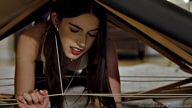 Massage Seductions 4 - Slippery Lovers