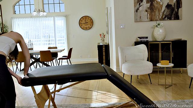 Massage Seductions 4 - Slippery Lovers