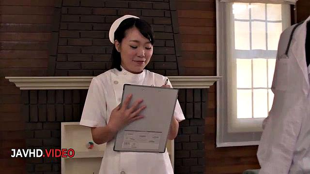 Japanese Nurse Ui Kinari Gives Hot Oral Before Intimate Action