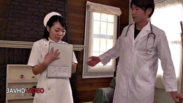 Japanese Nurse Ui Kinari Gives Hot Oral Before Intimate Action
