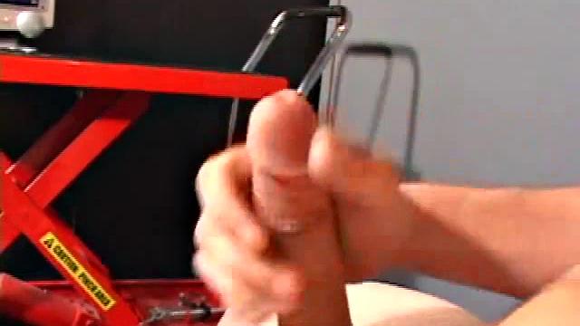 Gunner Raines Beats Meat