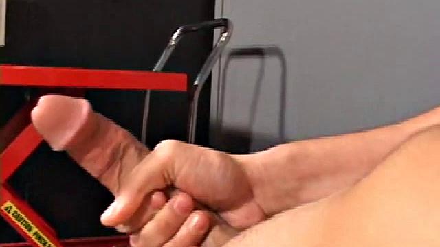 Gunner Raines Beats Meat