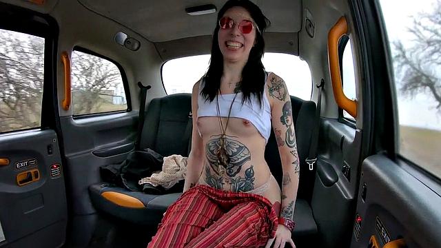 Real hippie babe pussyfucked in public taxi outdoor