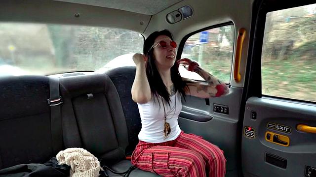 Real hippie babe pussyfucked in public taxi outdoor