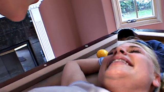 Sexy amateur lesbo summer