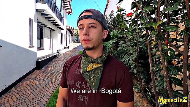 Mamacita's pussy stretched