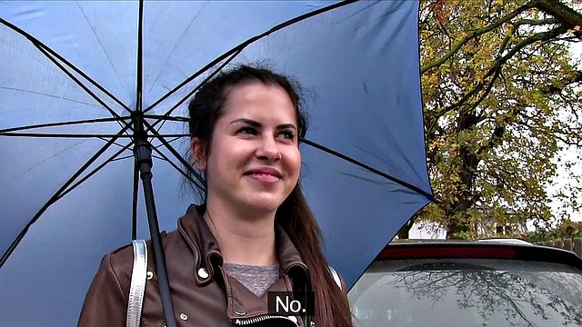 Wet Russian Speads Legs For Cash