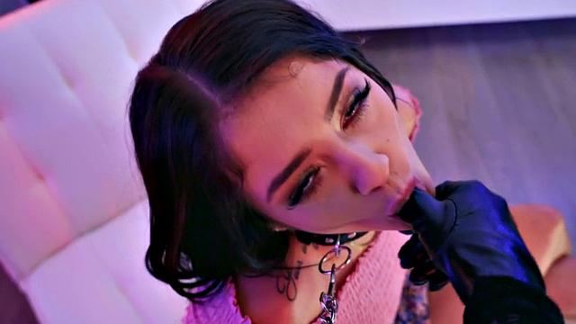 Choke and face-sitting lesbians teach sub to finger and scissor before kinky scissoring session