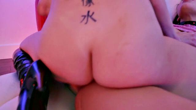 Choke and face-sitting lesbians teach sub to finger and scissor before kinky scissoring session